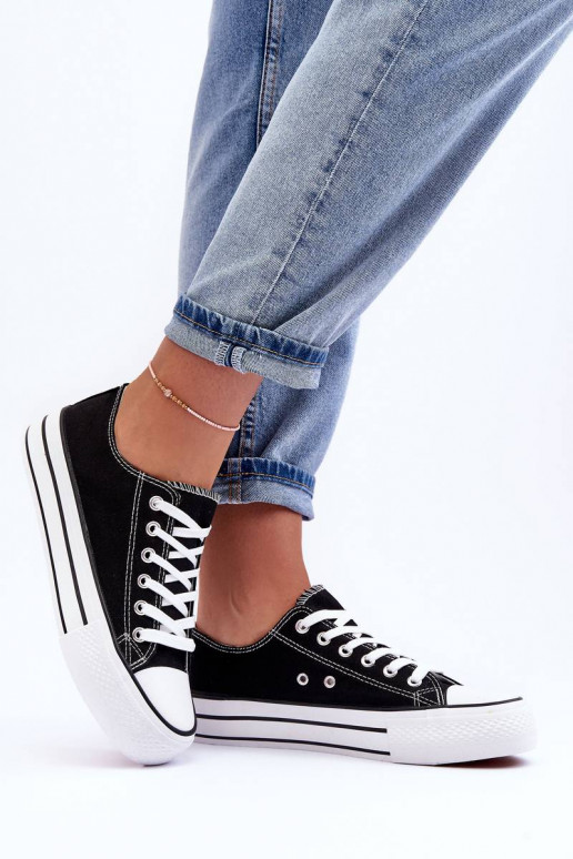 Sapatos de lazer do modelo clássico com plataforma na cor preta Jazlyn