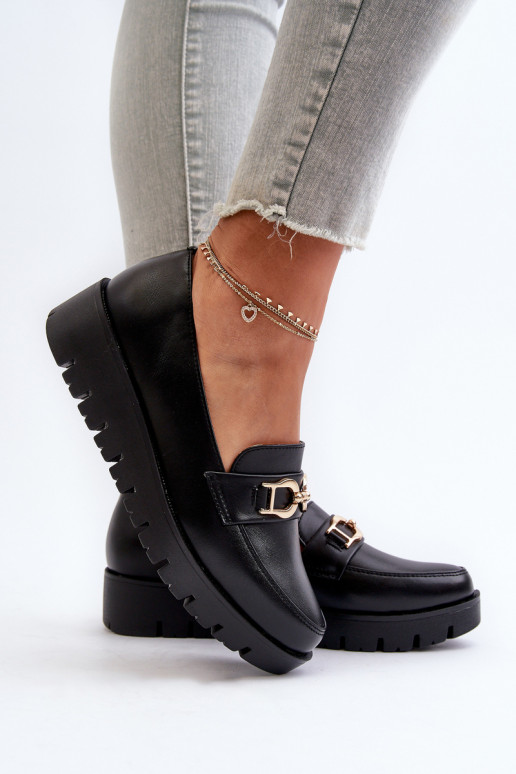 Mocassins femininos com sola dourada com enfeites na cor preta Kaldina