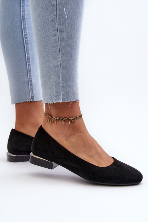 Sapatos femininos de camurça com salto baixo na cor preta Sergio Leone