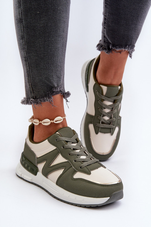 Modelo de tênis sapatos cor verde Kaimans