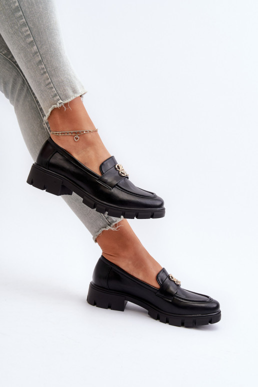 Mocassins femininos de estilo elegante com detalhes dourados na cor preta Tosisa