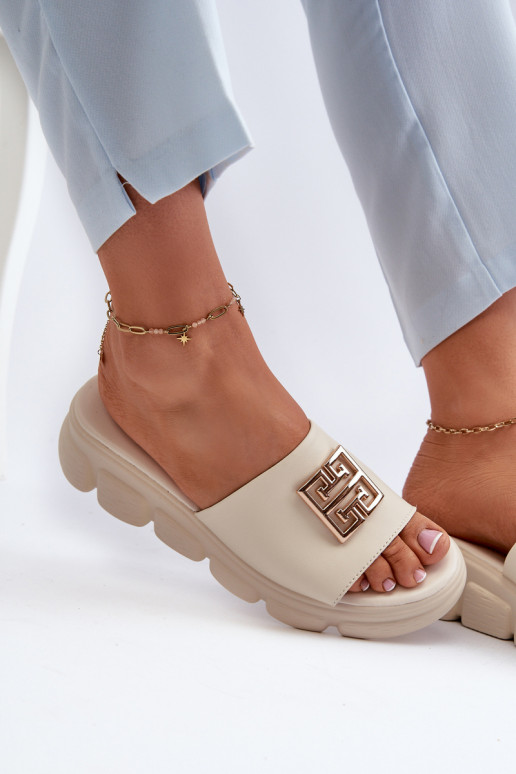 Chinelos Vinceza de couro bege com... Chinelos Vinceza de couro bege com...