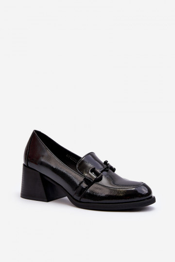 Sapatos lacados com salto... 2