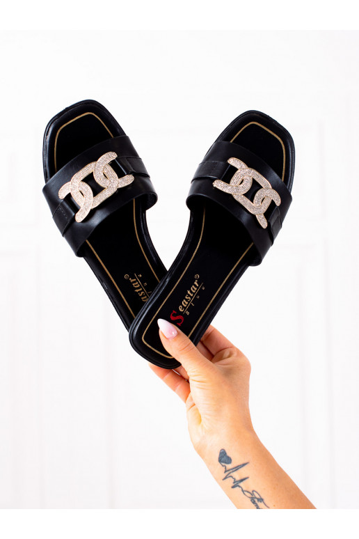 Chinelos de estilo elegante