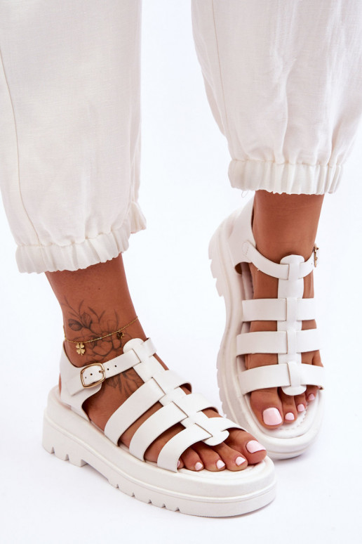 Sandálias brancas com tiras Colet Sandálias brancas com tiras Colet