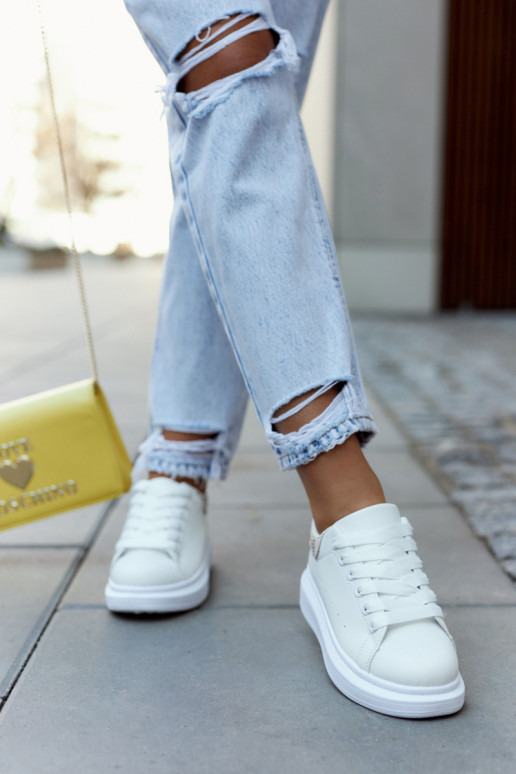 Modelo clássico de calçado esportivo... Modelo clássico de calçado esportivo...