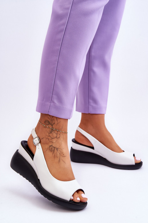 Sandálias brancas Sergio Leone com plataforma