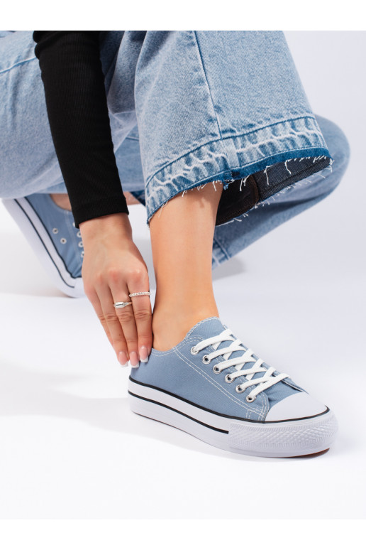 Sapatos femininos azuis claros