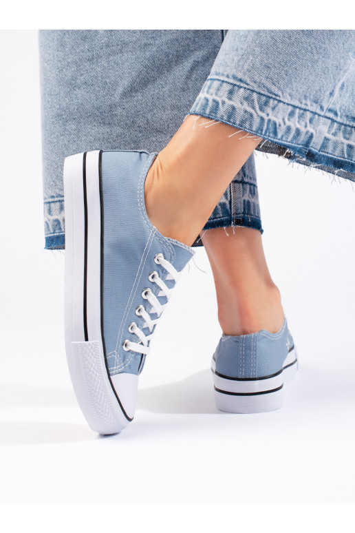 Sapatos femininos azuis claros