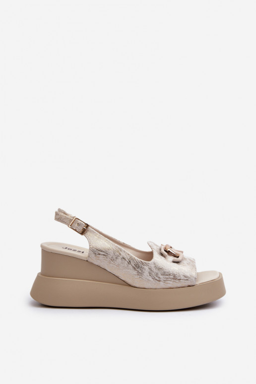 Sandálias femininas plataforma com... Sandálias femininas plataforma com...