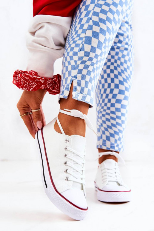 Sapatos de lazer brancos