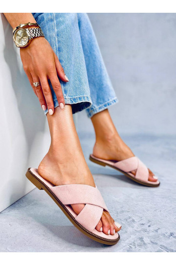 Os chinelos são rosa