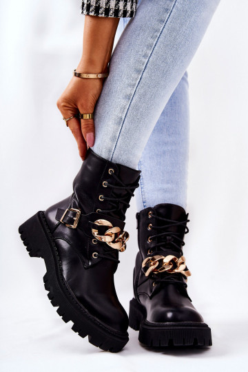 Sapatos femininos com corrente na cor preta 2