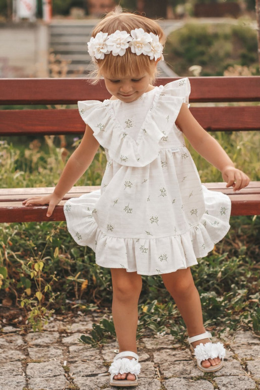 Sandálias infantis com flores na cor... Sandálias infantis com flores na cor...