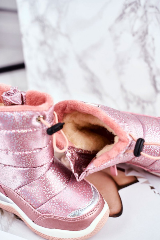 Botas de neve infantis na cor rosa Botas de neve infantis na cor rosa