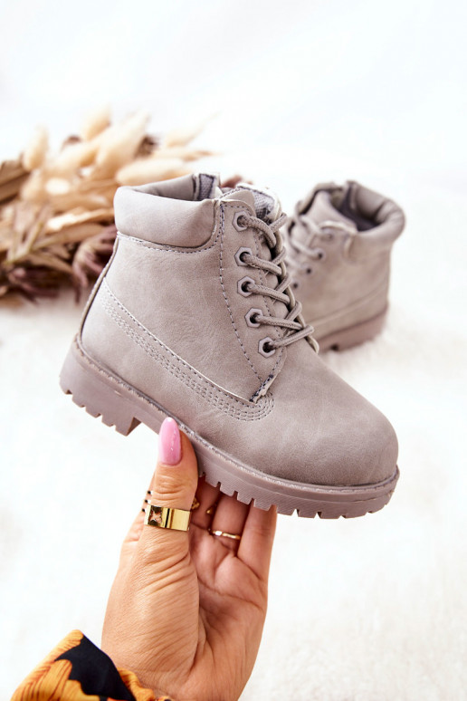 Botas infantis com cadarço na cor cinza Botas infantis com cadarço na cor cinza