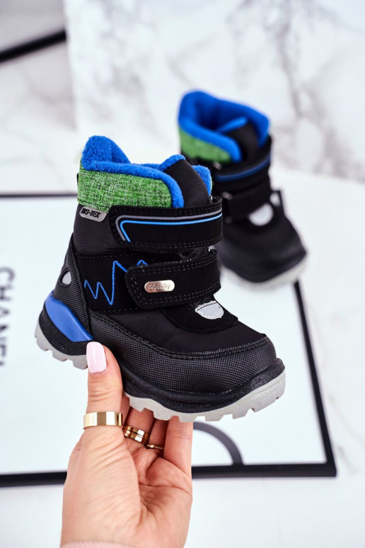 Calçado infantil quente com fechos... Calçado infantil quente com fechos...