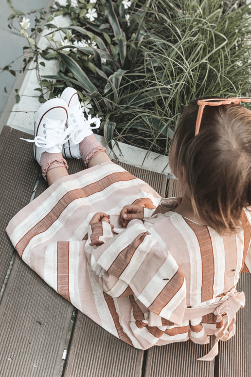 Calçado desportivo infantil clássico... Calçado desportivo infantil clássico...