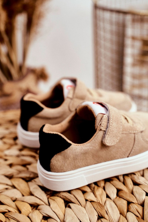 Calçado infantil de lazer com fechos...