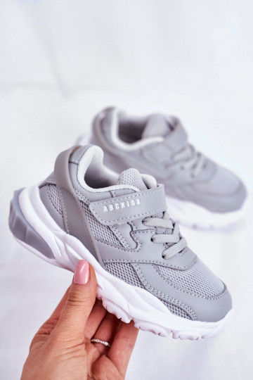 Tênis infantil em cinza... 2