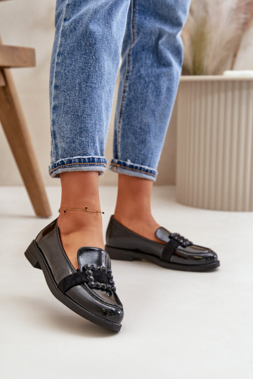 Mocassins lacados Feminino com enfeites cor preta Vinceza 58389 2