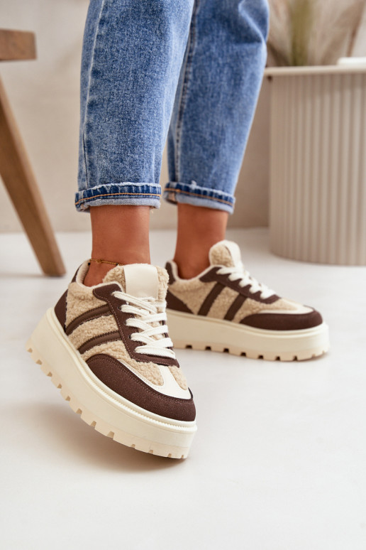 aquecimento À modalo de tênis Feminino com uma plataforma com aquecimento cor marrom Daivlene aquecimento À modalo de tênis Feminino com uma plataforma com aquecimento cor marrom Daivlene