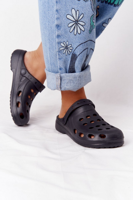 Chinelos cor preta EVA