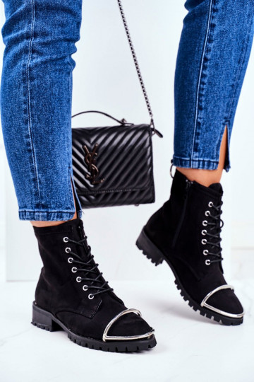 Botas femininas Lu Boo em camurça preta com detalhe em aço Jacksy