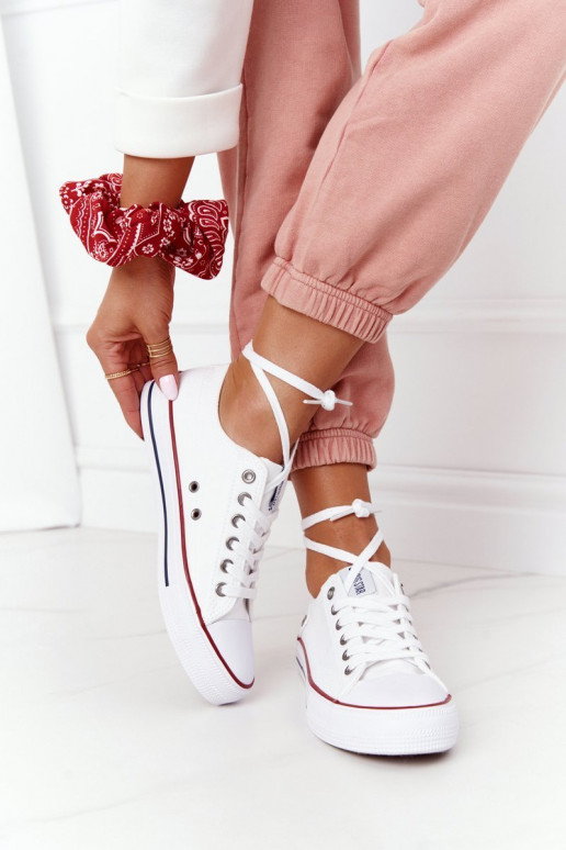 Modelo clássico de sapatilhas Big Star DD274336 cor branca