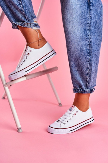 Sapatos de lazer modelo clássico na cor branca com decoração vermelha Ecoma 2