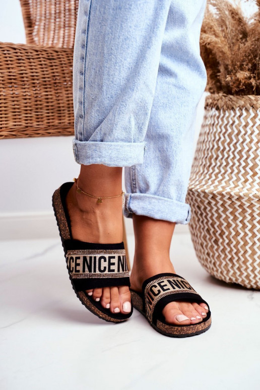 Chinelos com ilhós brilhantes Preto e dourado Be Nice