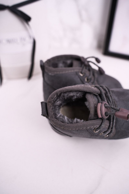 Botas infantis de neve com cadarço e pele na cor cinza Hunter