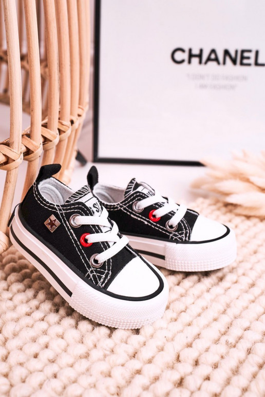 Tênis modelo clássico infantil com sola plana BIG STAR HH374194 cor preta Tênis modelo clássico infantil com sola plana BIG STAR HH374194 cor preta