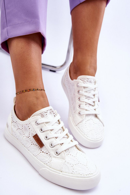 com motivos de renda Tênis BIG STAR W274925 cor branca