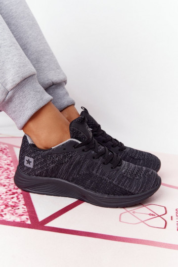 Calçado estilo esportivo Comfort Foam cor preta Longa Distância