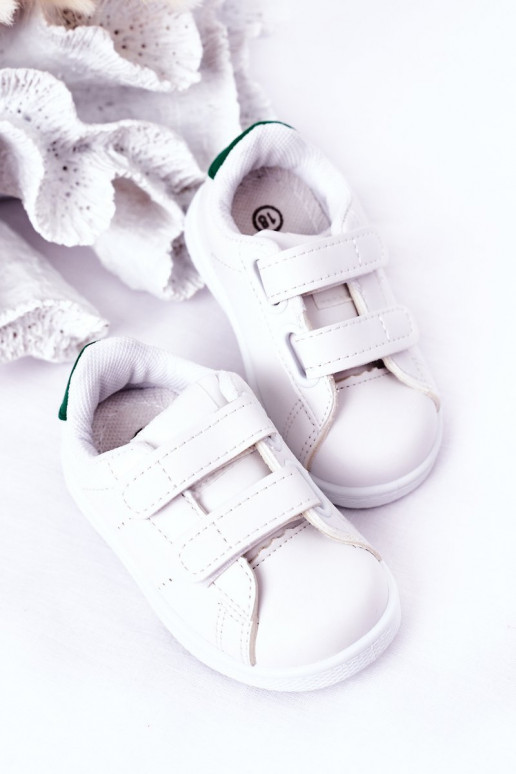 Tênis infantil com fechos adesivos Cor branco e verde Califórnia