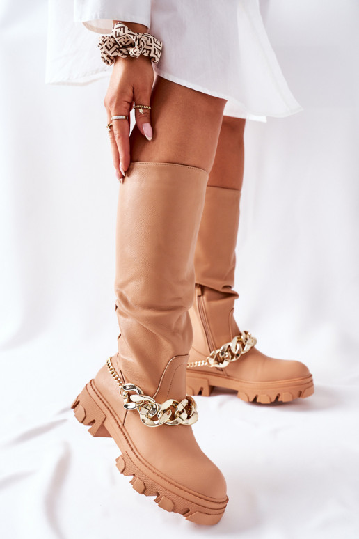 Botas longas com detalhes estilosos na cor marrom Cecina Botas longas com detalhes estilosos na cor marrom Cecina