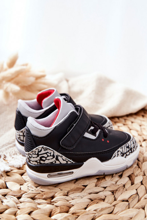 Tênis infantil Linho preto e vermelho Tênis infantil Linho preto e vermelho