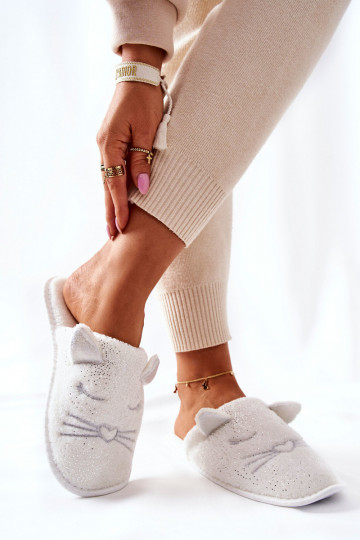 chinelos brilhantes com orelhas cor branca Kaisy