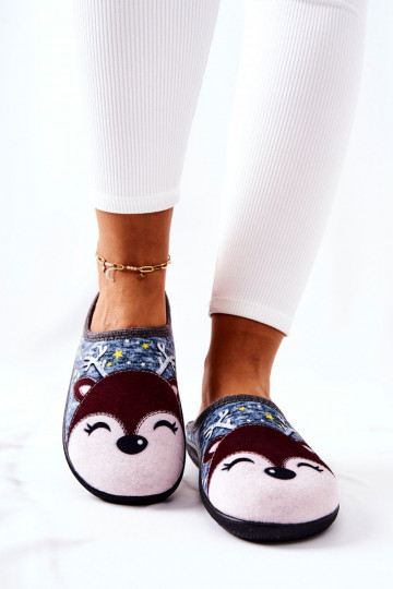 Chinelos aquecidos cor azul Taffy