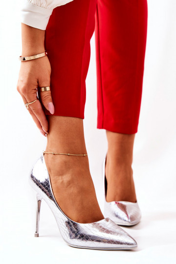 salto alto prateado com estampa de cobra Tissoria