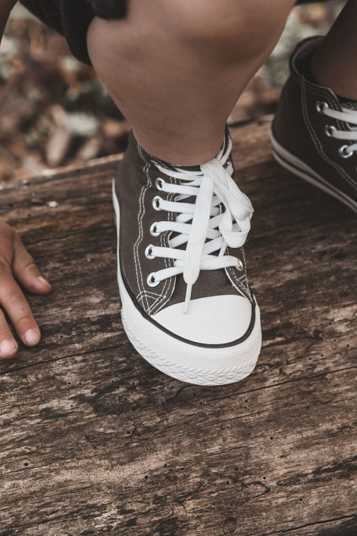 Calçado infantil de lazer com sola na cor cáqui Filemon Calçado infantil de lazer com sola na cor cáqui Filemon