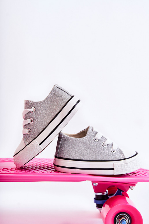 Sapatos casuais infantis com tiras na cor prata Wella