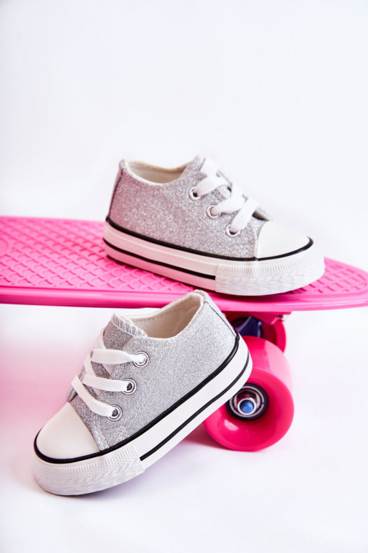 Sapatos casuais infantis com tiras na cor prata Wella