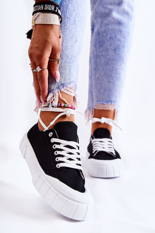 Sapatos plataforma femininos em preto Comes