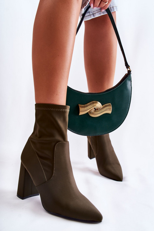 Botas de tecido com salto na cor cáqui Amile Botas de tecido com salto na cor cáqui Amile