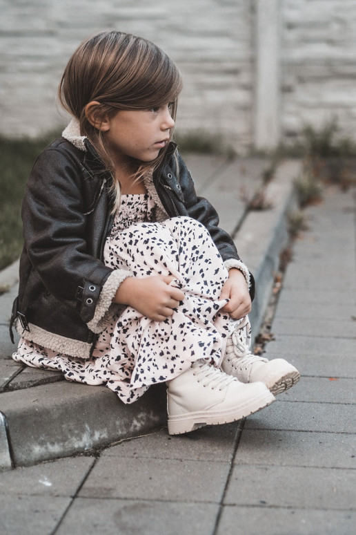 Botas infantis com zíper bege Omua Botas infantis com zíper bege Omua