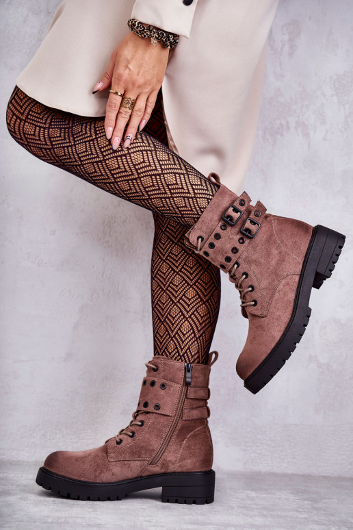 Botas aquecidas em camurça na cor marrom Silvor Botas aquecidas em camurça na cor marrom Silvor