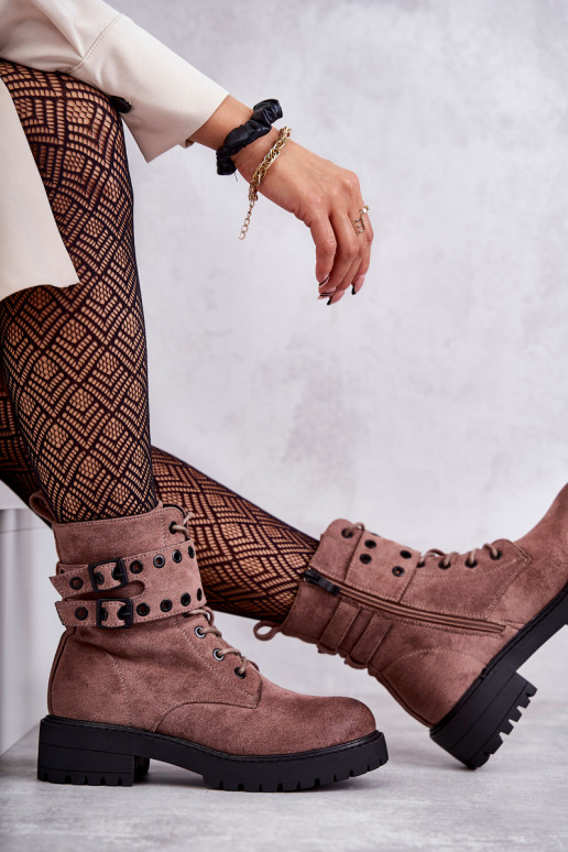 Botas aquecidas em camurça na cor marrom Silvor Botas aquecidas em camurça na cor marrom Silvor