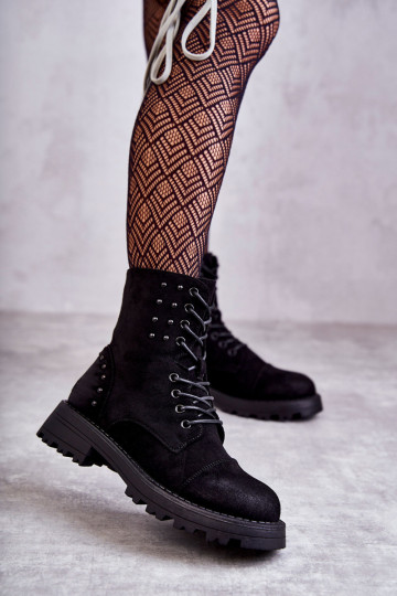 confeccionada em camurça Botas com rebites na cor preta Palmira
